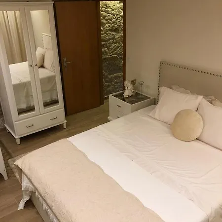 Casa 25 De Abril Junqueira (Vila do Conde)